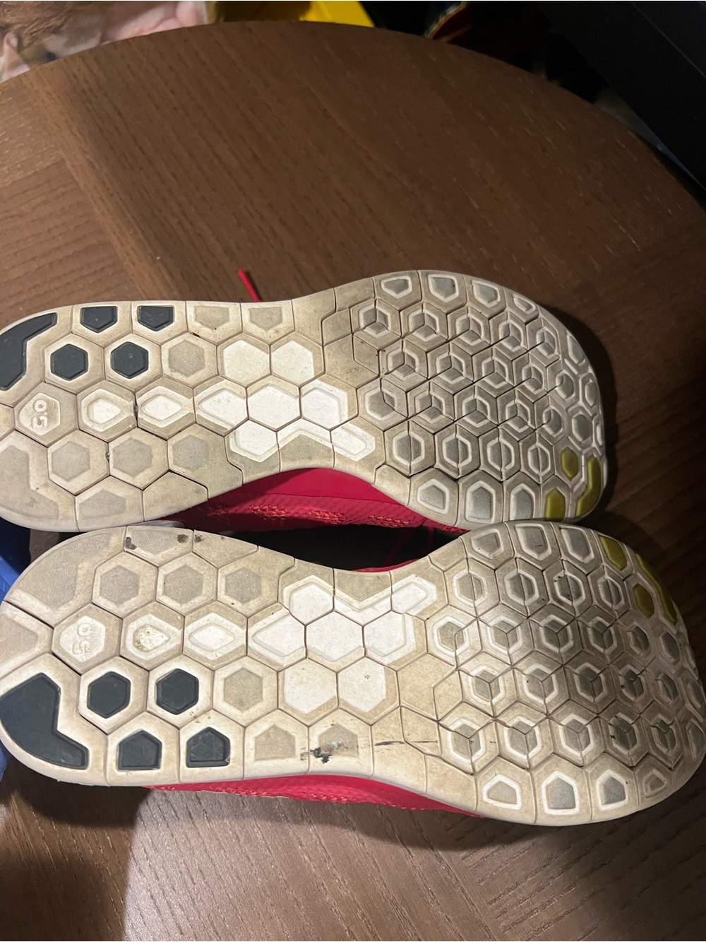 Nike Free 5.0 Pink-Red Running Shoes Women’s Size 9.5 - Picture 4 of 5
